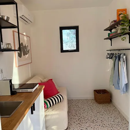 Modern Tiny House With Big Comfort 营地 *